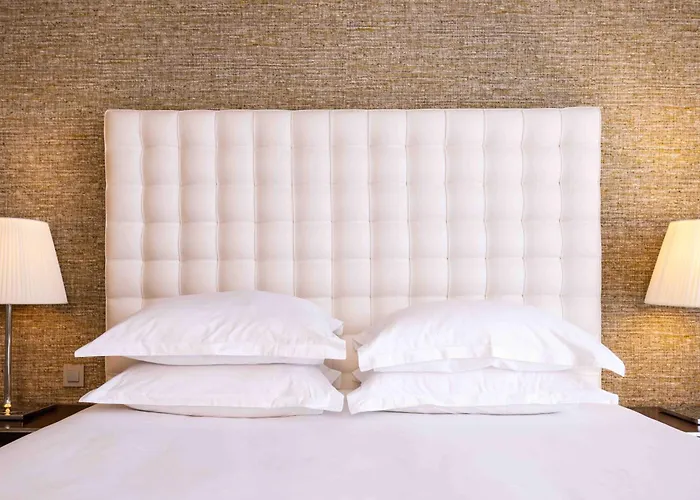 Hotell Maison Pic 5*