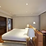 Hotel Maison Pic 5*