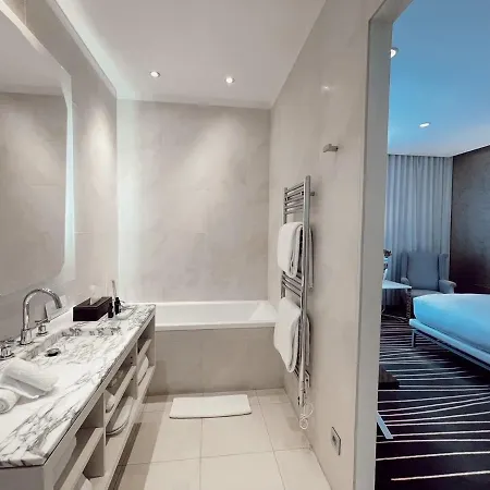Hotel Maison Pic 5*