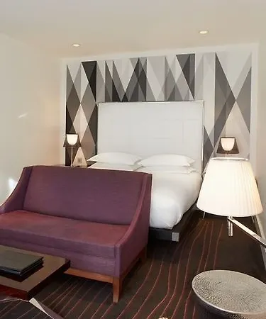 Maison Pic 5*