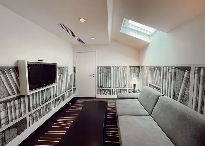 Hotell Maison Pic 5*