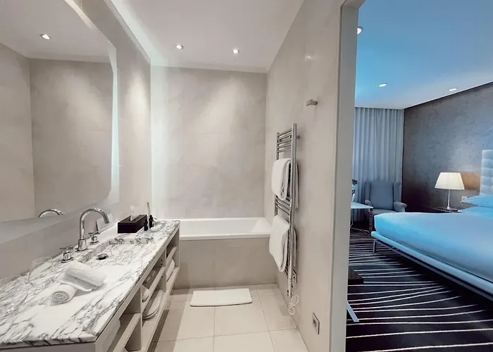 Hotell Maison Pic 5*