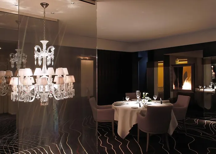 Maison Pic Hotell 5*